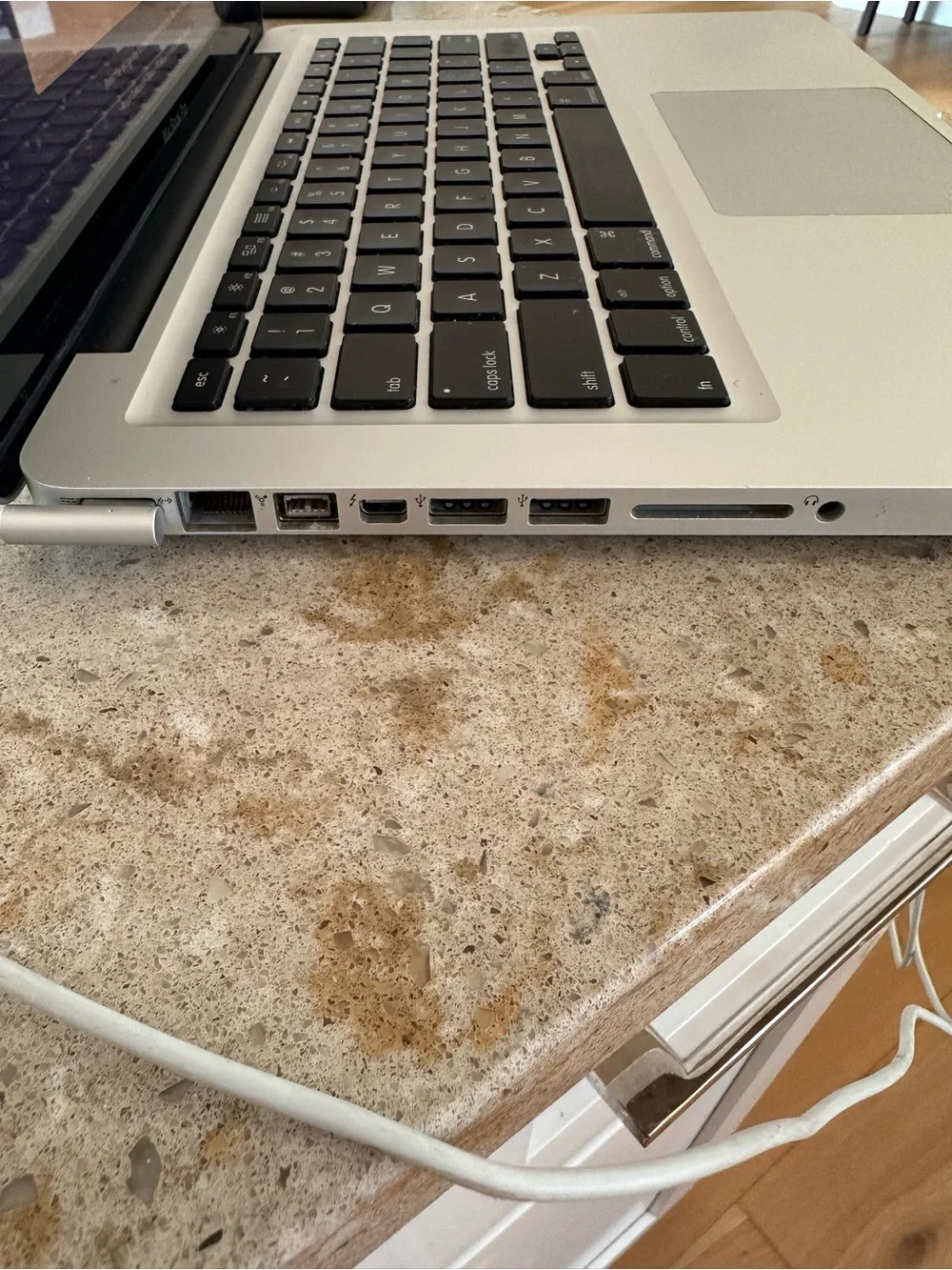2012 Apple MacBook Pro Laptop - 13-inch